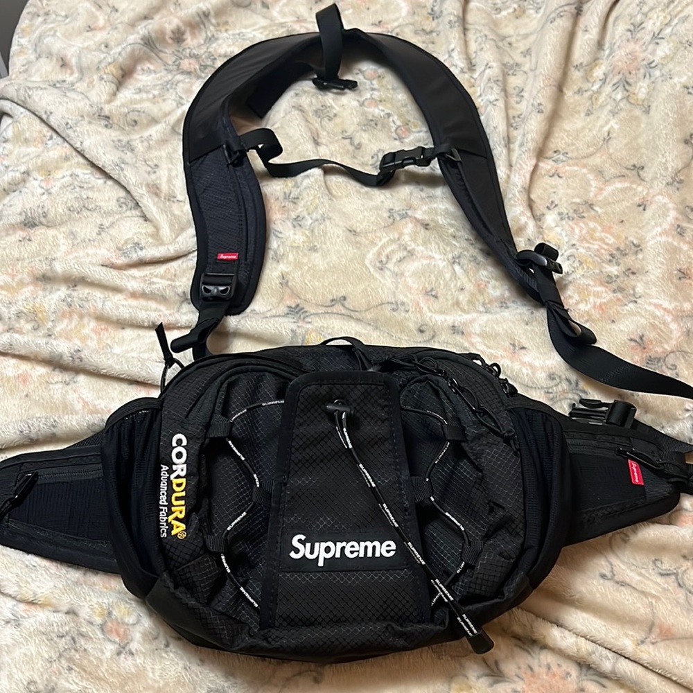 New supreme crossbody/hiking bag